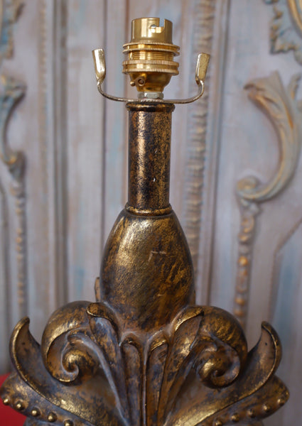 New Antique French Style Ornate Fleur De Lys Table Bedside Lamp