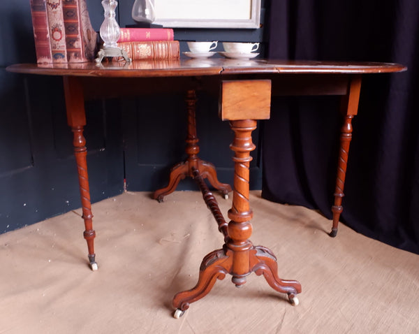 Antique Victorian WALNUT Drop Leaf Dining Sutherland Centre Side Table