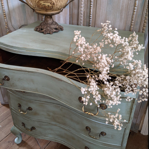 VINTAGE French GREEN Painted Louis Shabby Chic Serpentine Chest of 4 Drawers Unit